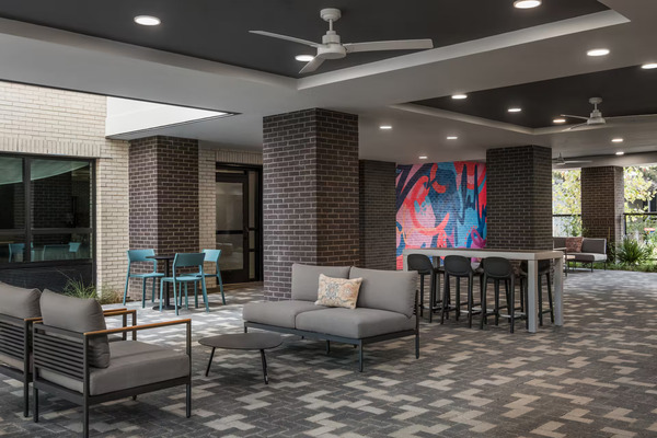 Hampton Inn & Suites/Home2 Suites East Austin