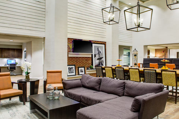 Hampton Inn & Suites by Hilton Pittsburg Kansas Crossing