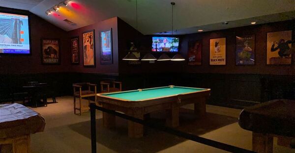 Maxamillians Billiards Food Spirits