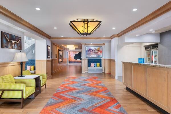 Hampton Inn & Suites Dodge City