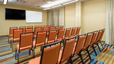Fairfield by Marriott Inn & Suites Louisville Downtown
