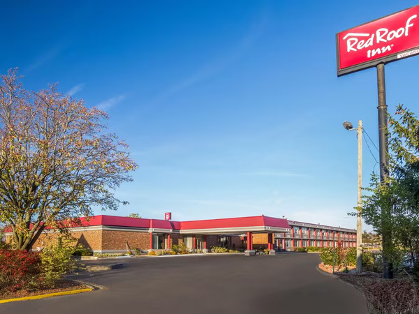 Red Roof Inn