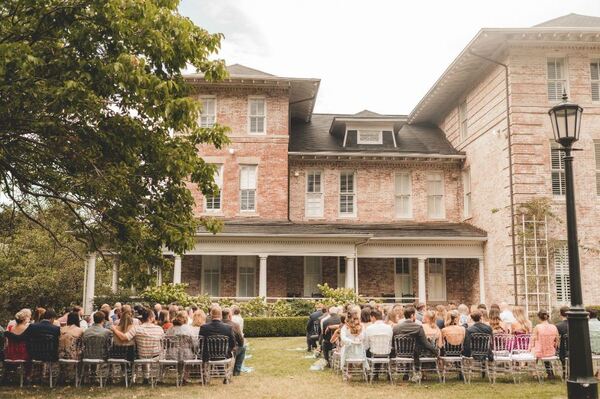 Inn at Carnall Hall