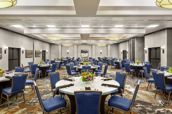 DoubleTree by Hilton Hotel Jackson