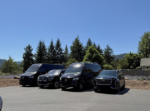 Portland Private Town Car & Limo | PDX Chauffeur Service