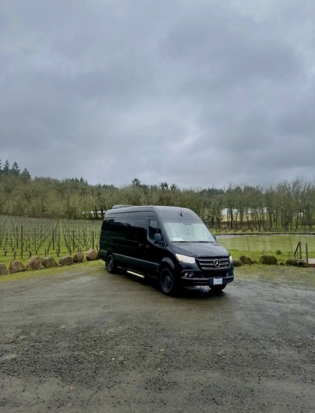 Portland Private Town Car & Limo | PDX Chauffeur Service