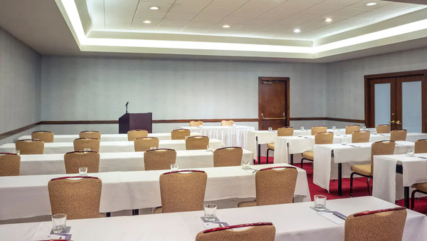 Hyatt Regency Lisle