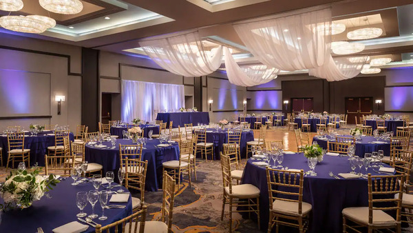Hyatt Regency Lisle