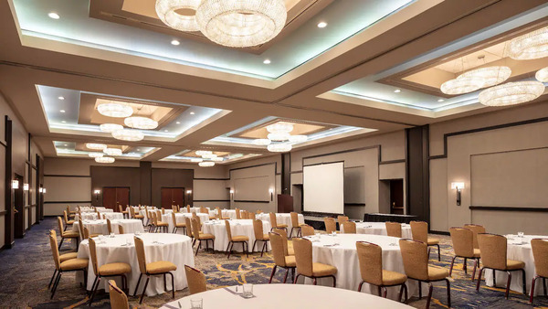 Hyatt Regency Lisle