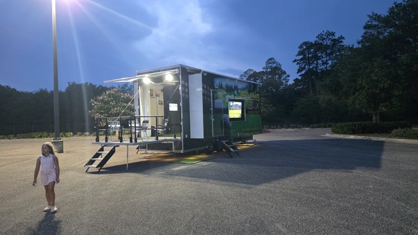 Swingbox Mobile Golf Sim and Lounge
