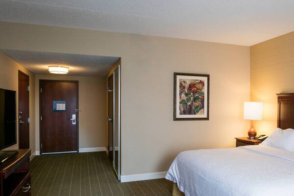 Hampton Inn & Suites Toledo-Perrysburg