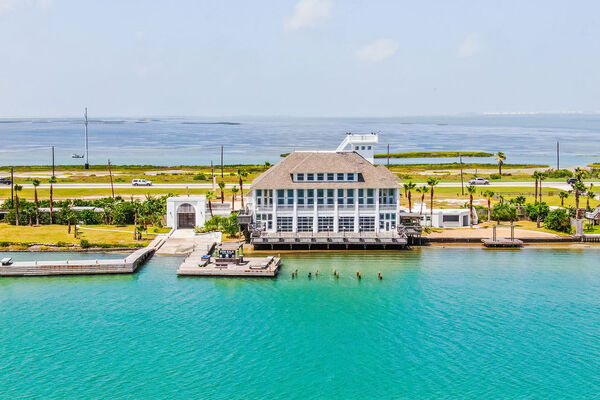 The Seaside Mansion