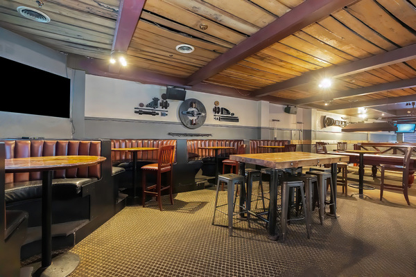The Grizzly Grill