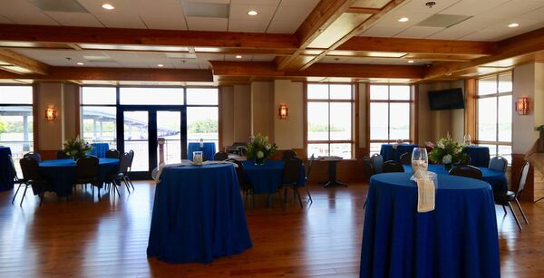 The Anchor Room at Wando River Grill