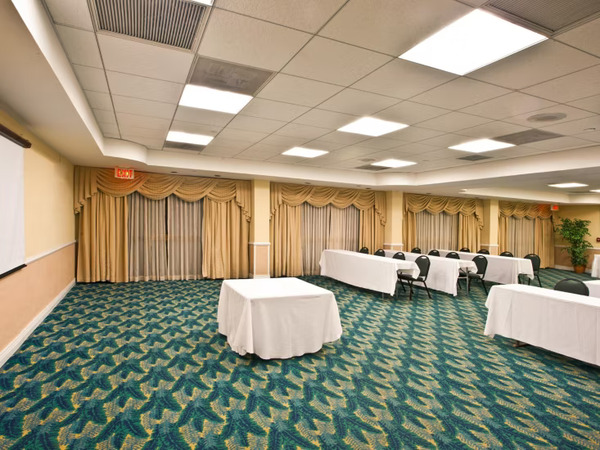 Holiday Inn Port St. Lucie