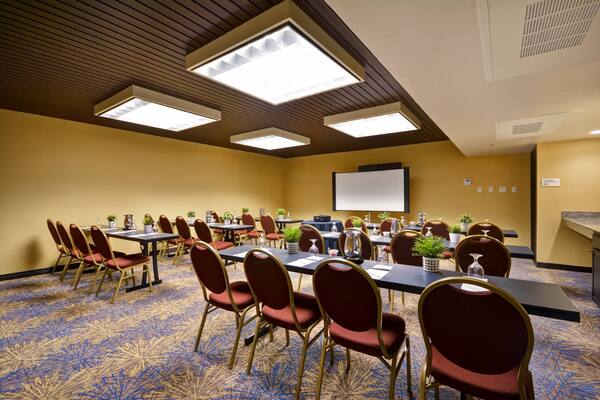 DoubleTree by Hilton Phoenix North