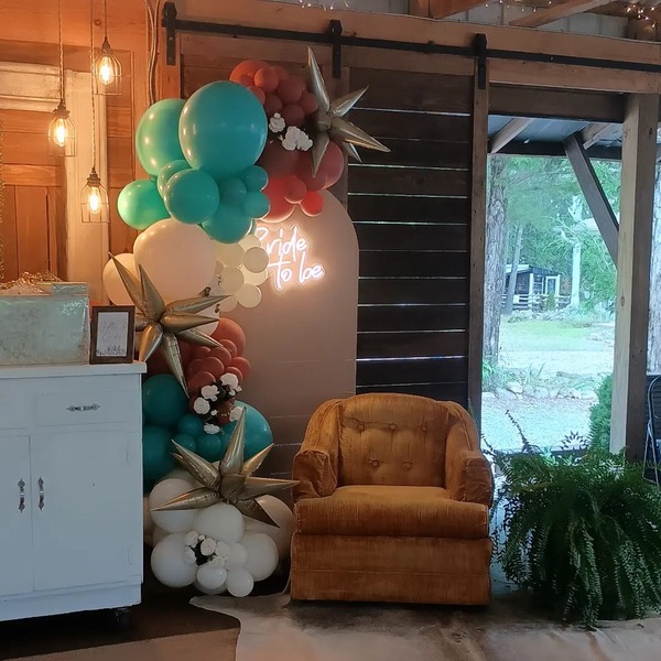 Cedar Hill Farm Event Venue