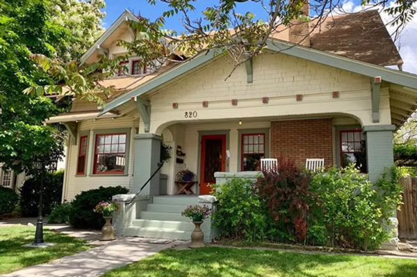 Canyon Creek Bed & Breakfast
