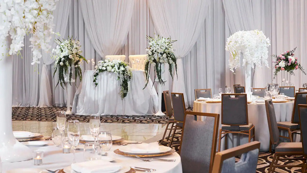Luxe Convention Centre