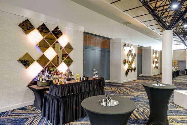 Wyndham Jacksonville Hotel & Conference Center