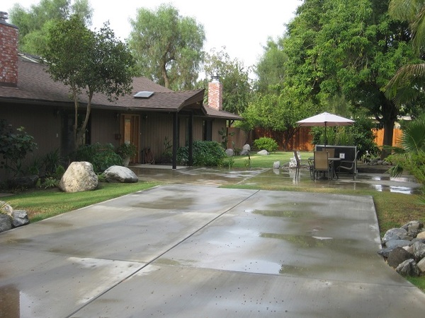 40 Palms Reseda