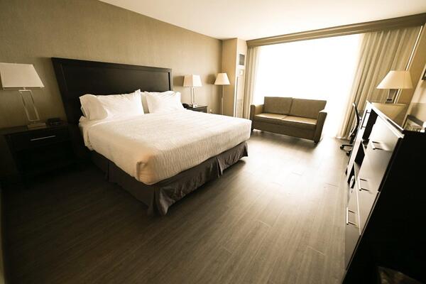 The Grand Laurel Hotel