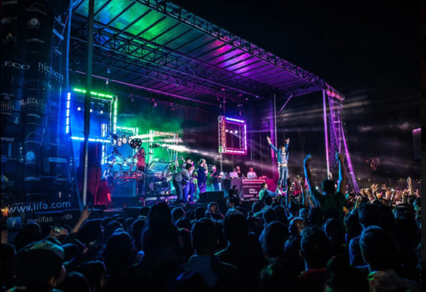 Bay Stage Live