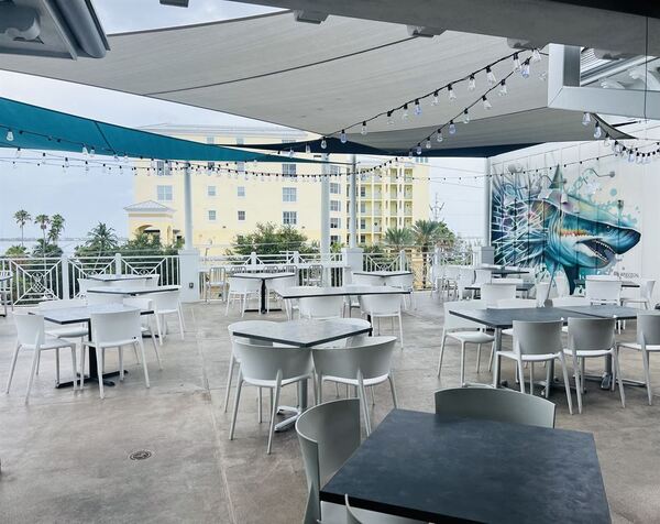 Pineapples Restaurant