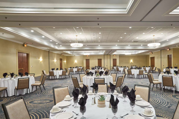 Hilton Knoxville