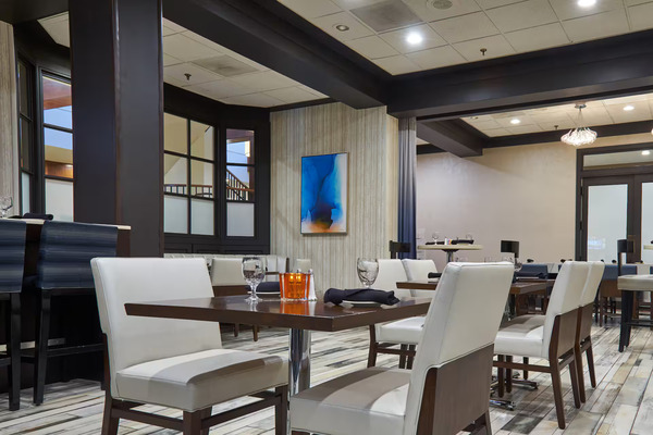 Hilton Knoxville