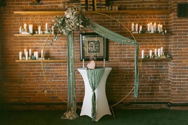 The Apothecary Lofts & Ridnour Room