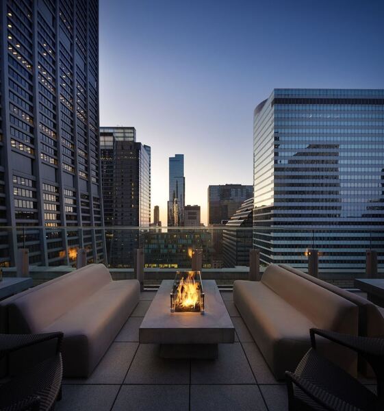 AIRE Rooftop Bar