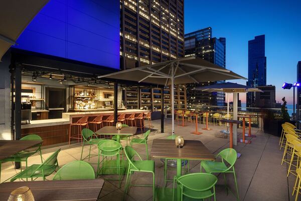 AIRE Rooftop Bar