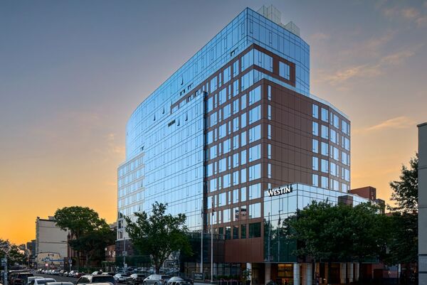 Westin Flushing LaGuardia Airport