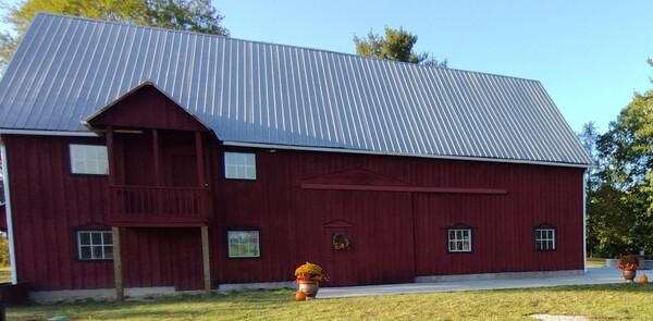 Red Brick Bridal Barn