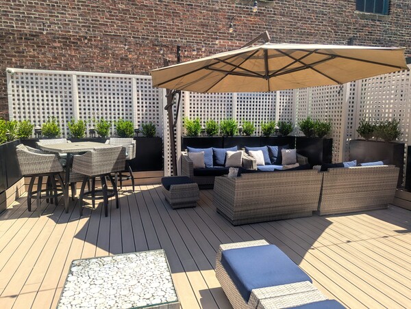 HGU New York Hotel - Rooftop Bar