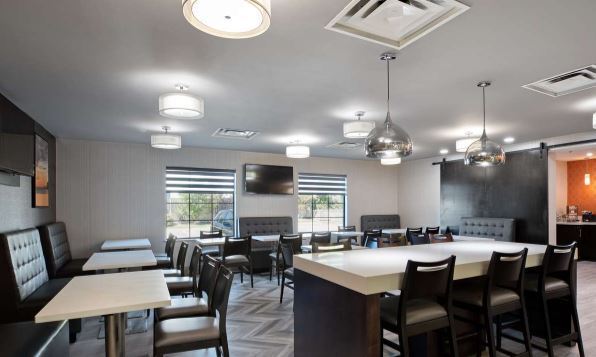 Best Western Plus - Executive Inn