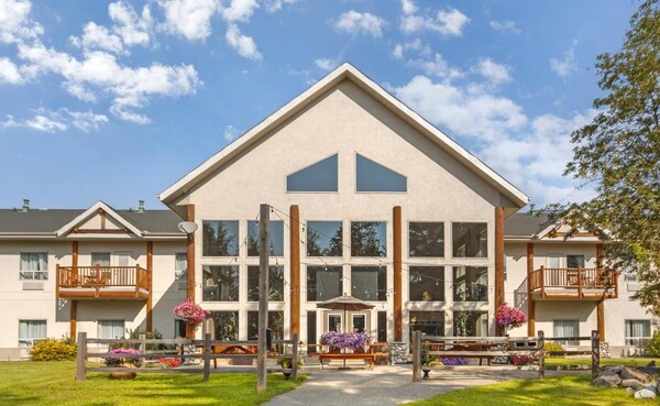 Best Western Plus - Valemount Inn & Suites