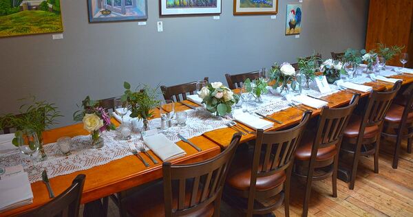 Hyde Away Inn & Restaurant