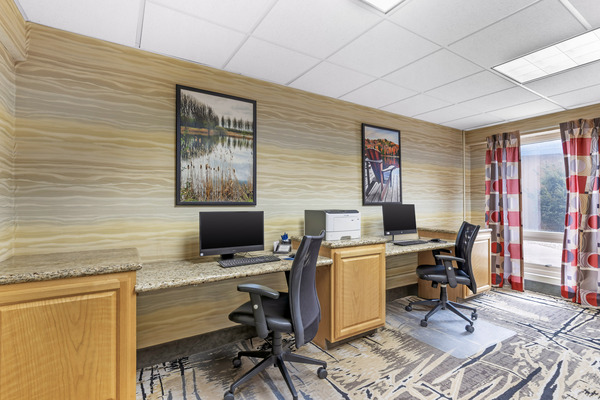 Best Western - Holiday Lodge