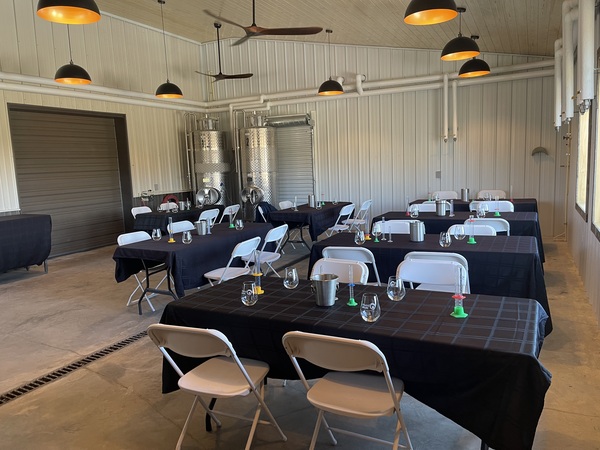 Round Peak Vineyards