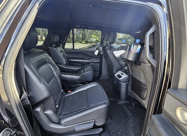 Black Bridge Worldwide Chauffeur Services