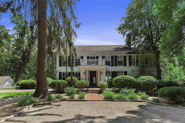 Silverbrook Manor
