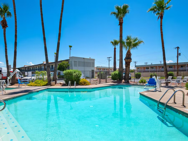 Red Roof Inn Tucson Downtown University