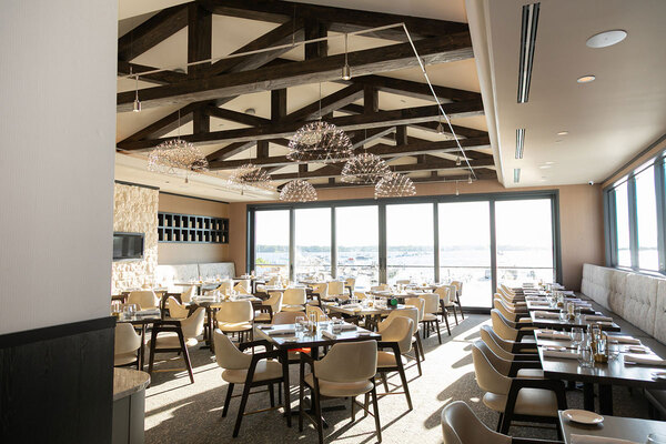 Louies Oyster Bar & Grille