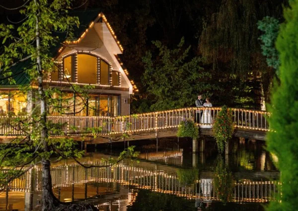 Lakeside Gardens