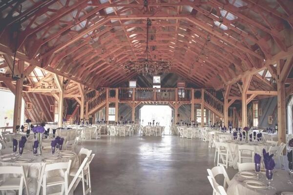 Jones Barn at Willow Creek Ranch