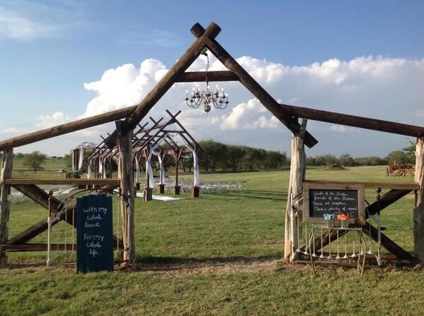 Jones Barn at Willow Creek Ranch