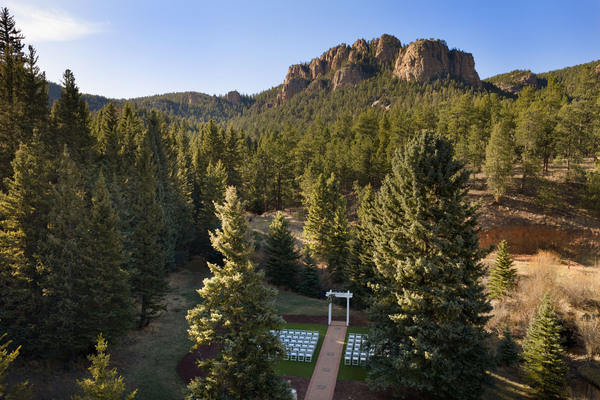 Mountain View Ranch by Wedgewood Weddings