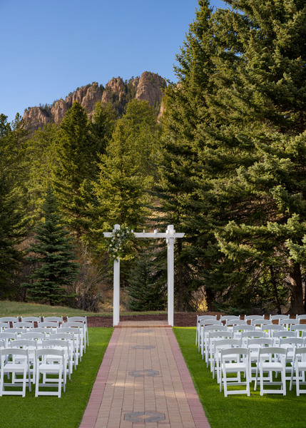 Mountain View Ranch by Wedgewood Weddings